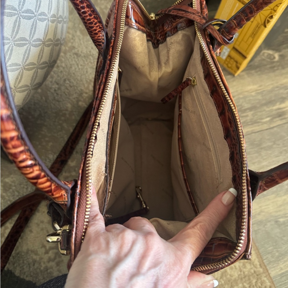 Brahmin Caroline Pecan Melbourne Genuine Leather Tote & Matching Wristlet/Wallet - Picture 6 of 12
